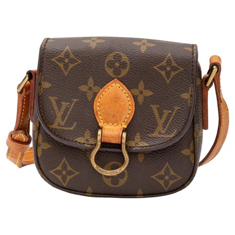 Louis Vuitton vintage 82